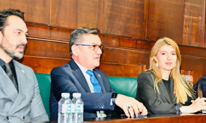 Ölmeztoprak: Genel Kurulda da Sahada da Sürecin Takipçisiyiz